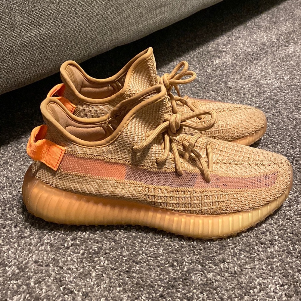 Yeezy boost 350 v2 ‘clay’